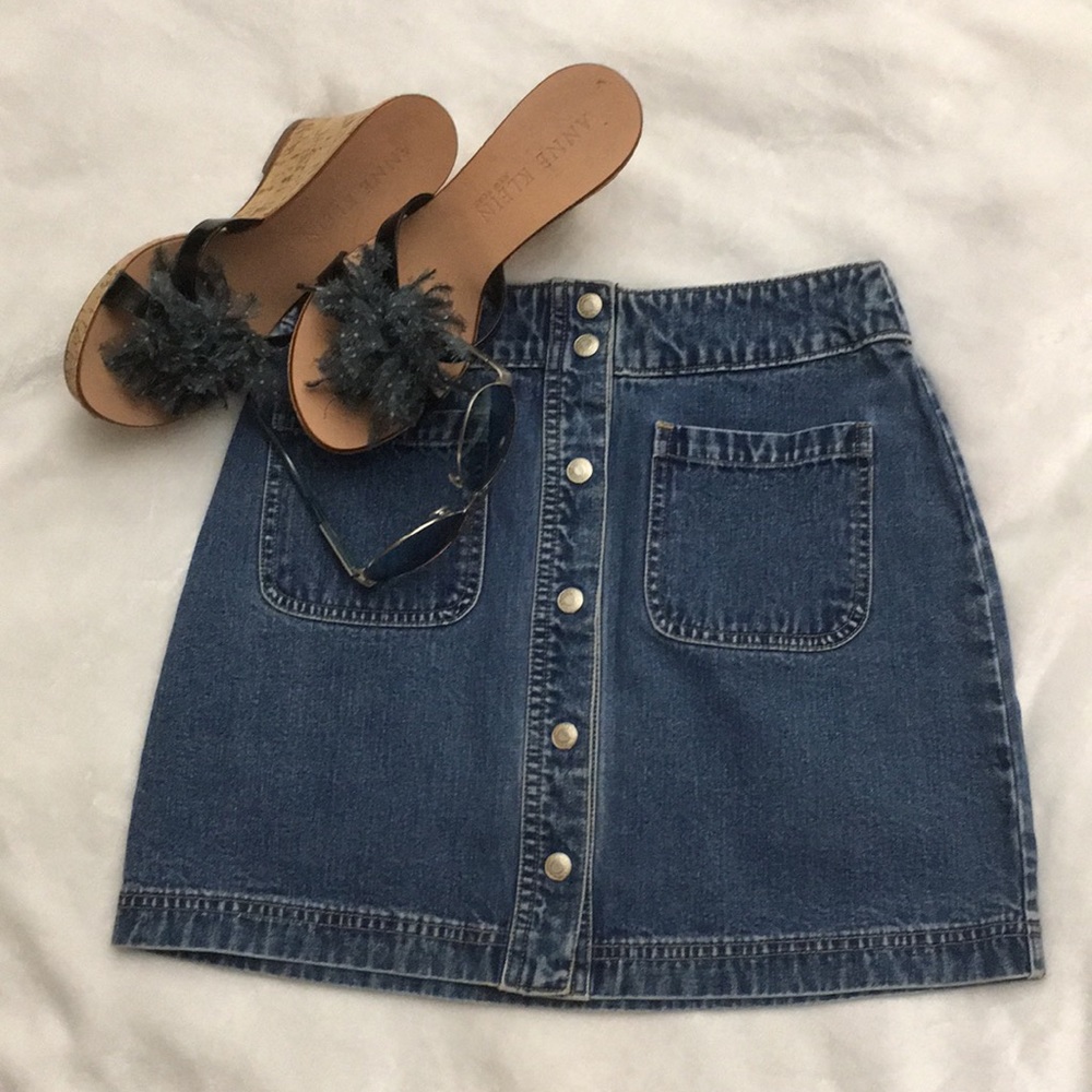 Gap Denim Snap Front Skirt - Picture 2 of 5
